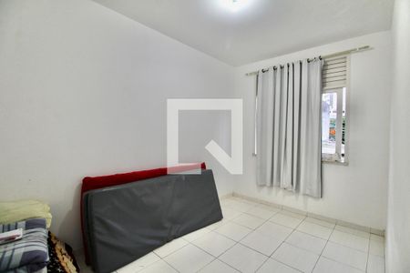 Quarto 2 de apartamento para alugar com 3 quartos, 79m² em Vitória, Salvador