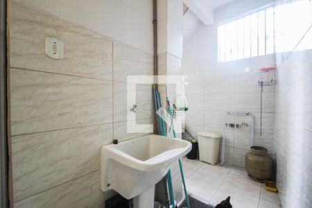 Casa para alugar com 200m², 2 quartos e 2 vagasÁrea de Serviço