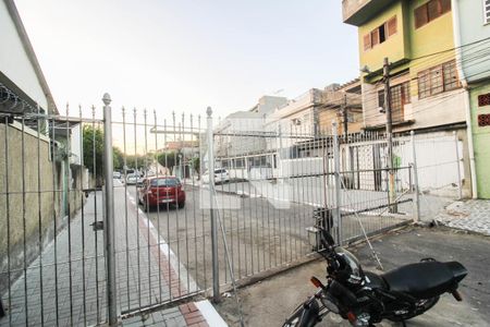 Casa para alugar com 200m², 2 quartos e 2 vagasAcesso a Rua
