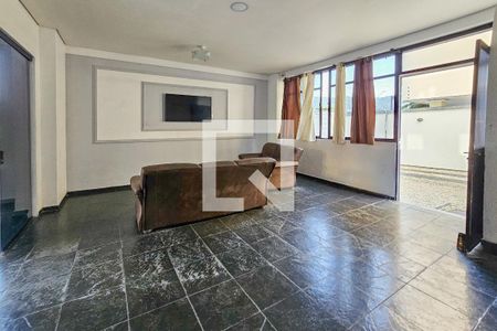 Apartamento para alugar com 115m², 3 quartos e 1 vaga Apartamento para alugar com 115m², 3 quartos e 1 vagaÁrea de Lazer