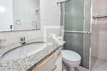 Apartamento para alugar com 115m², 3 quartos e 1 vaga Apartamento para alugar com 115m², 3 quartos e 1 vagaBanheiro da Suíte
