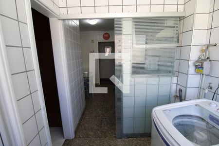 Apartamento à venda com 73m², 2 quartos e 1 vagaÁrea de Serviço