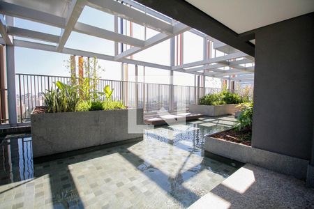 Studio para alugar com 23m², 1 quarto e sem vaga Studio para alugar com 23m², 1 quarto e sem vagaÁrea comum - Piscina