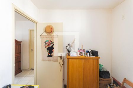 Quarto 1 de apartamento para alugar com 2 quartos, 50m² em Estácio, Rio de Janeiro