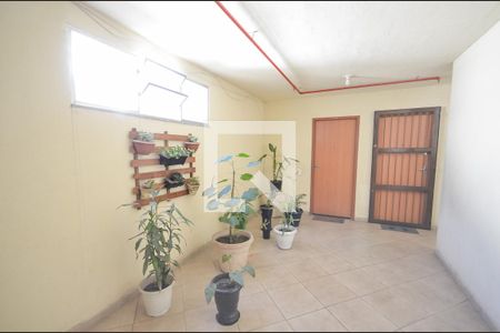 Hall de entrada de apartamento para alugar com 2 quartos, 44m² em Estácio, Rio de Janeiro