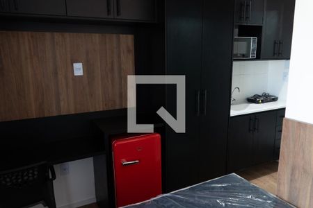 Quarto/Cozinha de kitnet/studio à venda com 1 quarto, 17m² em Vila Sônia, São Paulo