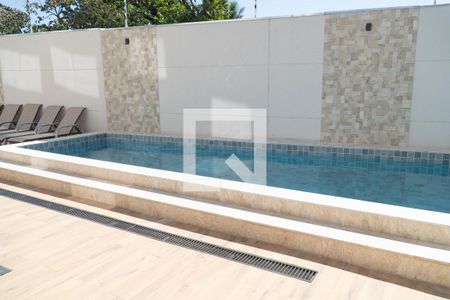 Studio à venda com 17m², 1 quarto e sem vaga Studio à venda com 17m², 1 quarto e sem vagaÁrea comum - Piscina