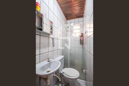 Banheiro de casa para alugar com 1 quarto, 67m² em Presidente Altino, Osasco