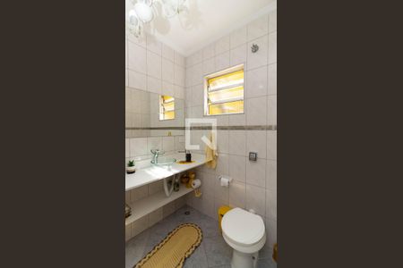 Casa à venda com 160m², 3 quartos e 2 vagas Casa à venda com 160m², 3 quartos e 2 vagasLavabo