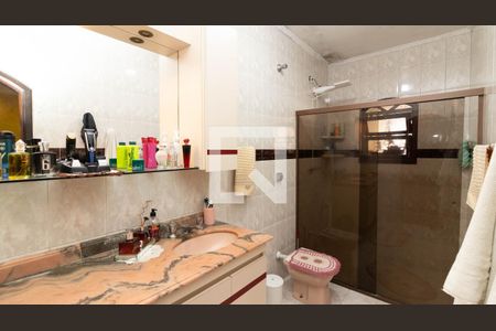 Casa à venda com 160m², 3 quartos e 2 vagas Casa à venda com 160m², 3 quartos e 2 vagasBanheiro da Suíte