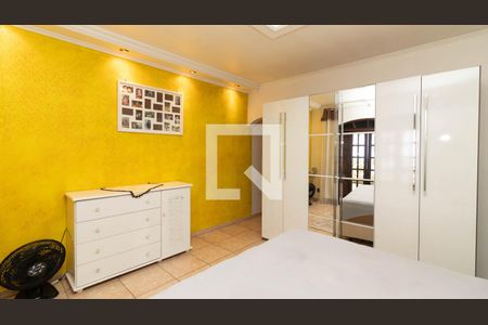 Casa à venda com 160m², 3 quartos e 2 vagas Casa à venda com 160m², 3 quartos e 2 vagasSuíte