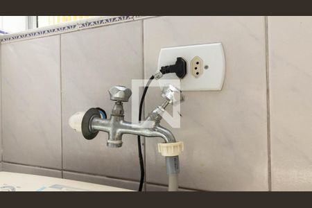 Casa à venda com 160m², 3 quartos e 2 vagas Casa à venda com 160m², 3 quartos e 2 vagasÁrea de Serviço - Torneira