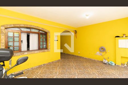 Casa à venda com 160m², 3 quartos e 2 vagas Casa à venda com 160m², 3 quartos e 2 vagasGaragem