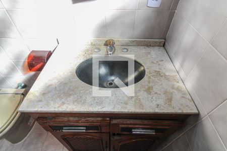 Casa para alugar com 70m², 1 quarto e 1 vaga Casa para alugar com 70m², 1 quarto e 1 vagaSuíte - Banheiro