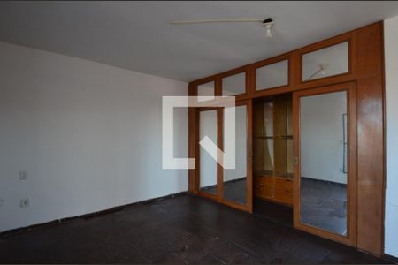 Quarto 1 de casa para alugar com 2 quartos, 225m² em Honório Gurgel, Rio de Janeiro
