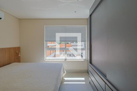 Quarto de apartamento à venda com 1 quarto, 42m² em Lourdes, Belo Horizonte