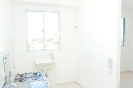 Cozinha  de apartamento para alugar com 2 quartos, 47m² em Jardim Guanabara, Belo Horizonte