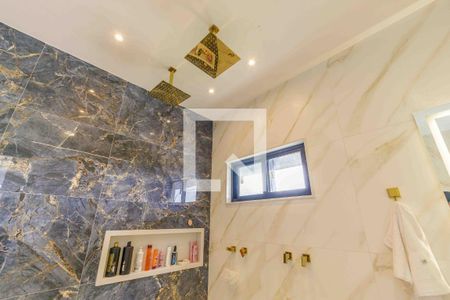 Casa de condomínio à venda com 720m², 4 quartos e 4 vagasBanheiro da Suíte 1