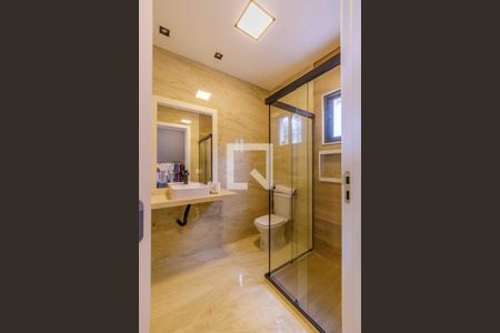 Casa de condomínio à venda com 720m², 4 quartos e 4 vagasBanheiro da Suíte 3