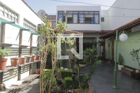 Casa à venda com 312m², 3 quartos e 2 vagasCozinha