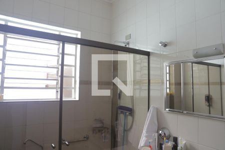 Casa à venda com 312m², 3 quartos e 2 vagasBanheiro Suite Master