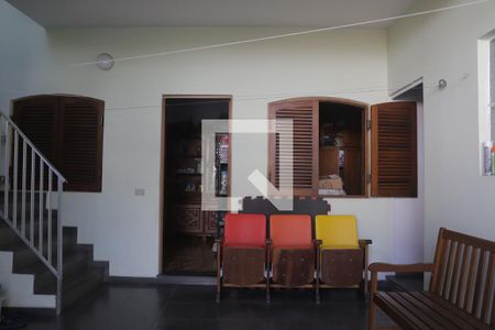 Casa à venda com 312m², 3 quartos e 2 vagasEdícula 