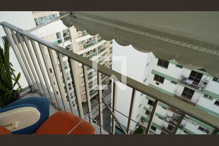  Varanda de apartamento para alugar com 1 quarto, 56m² em Jacarepaguá, Rio de Janeiro
