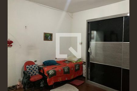 Casa à venda com 176m², 3 quartos e 2 vagasQuarto 3