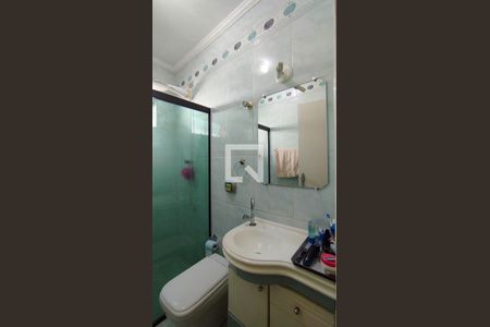 Casa à venda com 220m², 3 quartos e 2 vagasBanheiro da Suíte