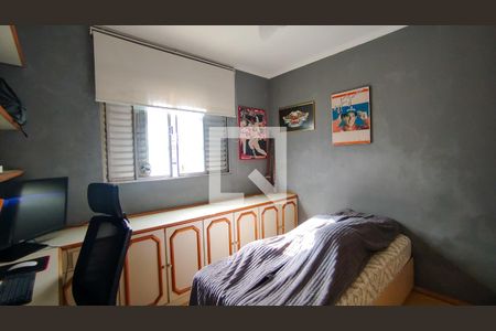 Casa à venda com 220m², 3 quartos e 2 vagasQuarto 2