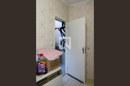 Casa à venda com 220m², 3 quartos e 2 vagasÁrea de Serviço