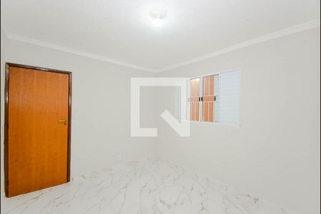 Quarto 2 de casa para alugar com 4 quartos, 240m² em Jardim Jovaia, Guarulhos