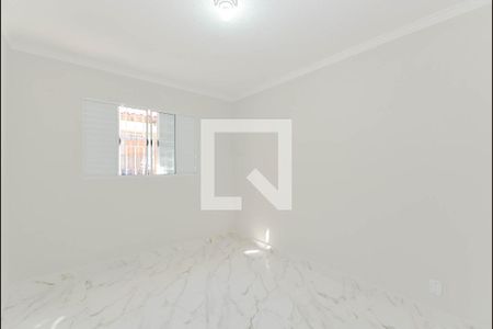 Quarto 1 de casa para alugar com 4 quartos, 240m² em Jardim Jovaia, Guarulhos