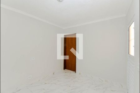 Sala de casa para alugar com 4 quartos, 240m² em Jardim Jovaia, Guarulhos
