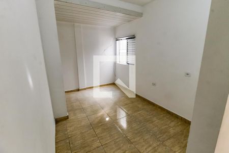 Quarto  de casa para alugar com 1 quarto, 40m² em Jardim Salete, Taboão da Serra