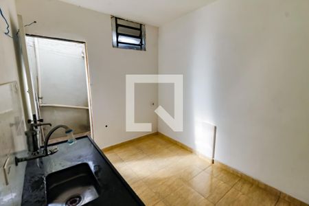 Cozinha de casa para alugar com 1 quarto, 40m² em Jardim Salete, Taboão da Serra