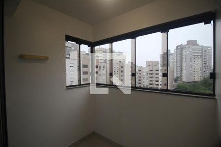 Apartamento para alugar com 65m², 2 quartos e 1 vagaSacada