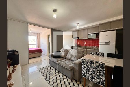 Sala de apartamento à venda com 1 quarto, 38m² em Parque São Vicente, Santo André