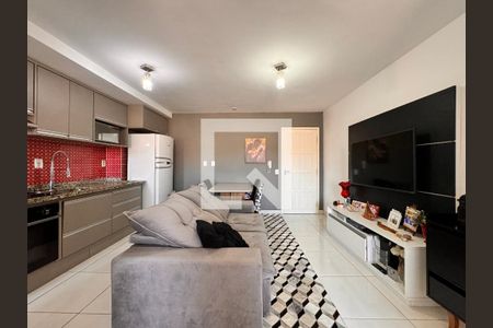 Sala de apartamento à venda com 1 quarto, 38m² em Parque São Vicente, Santo André