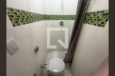 Closet e banheiro suíte de apartamento à venda com 3 quartos, 147m² em Botafogo, Rio de Janeiro