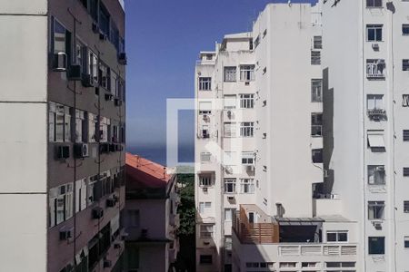 Vista da Sala de apartamento à venda com 1 quarto, 43m² em Copacabana, Rio de Janeiro