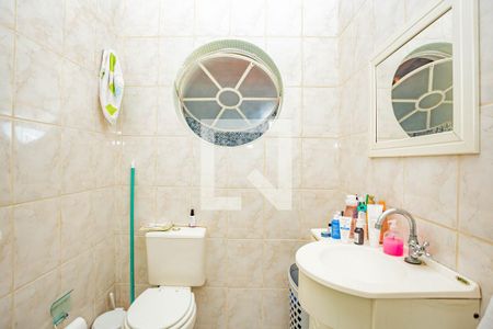 Casa à venda com 165m², 3 quartos e 2 vagasBanheiro da Suíte