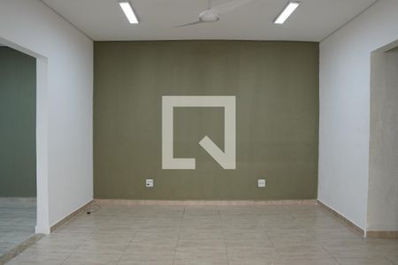 Sala de casa à venda com 3 quartos, 150m² em Jardim Paulistano, São Paulo