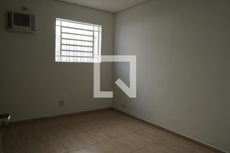 Casa para alugar com 150m², 3 quartos e 2 vagasQuarto 