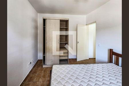 Quarto 1 - Armários de apartamento para alugar com 2 quartos, 86m² em Gonzaga, Santos