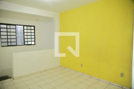 Sala de casa para alugar com 2 quartos, 75m² em Taboão, São Bernardo do Campo