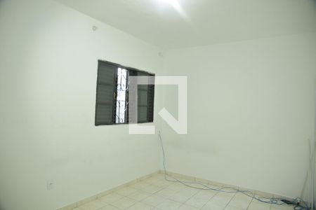 Quarto 2 de casa para alugar com 2 quartos, 75m² em Taboão, São Bernardo do Campo