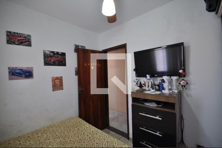 Casa à venda com 100m², 3 quartos e 2 vagasQuarto 2