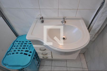 Casa à venda com 100m², 3 quartos e 2 vagasBanheiro do Quarto Suíte