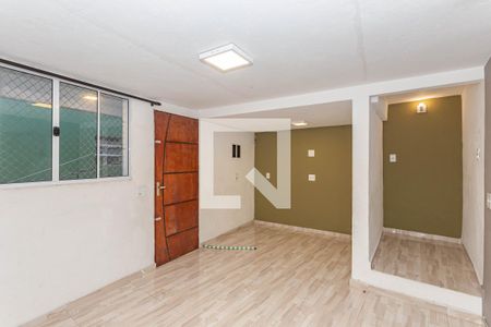 Sala de casa para alugar com 2 quartos, 110m² em São João Clímaco, São Paulo